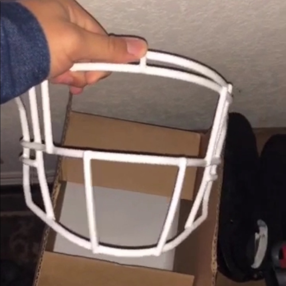 Riddell SpeedFlex SF-2EG-SW Facemask